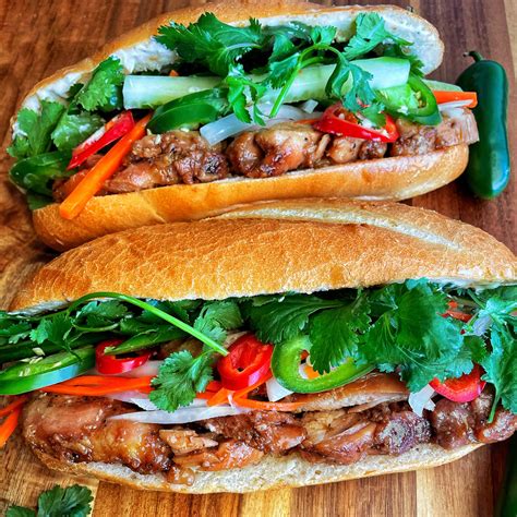 Vietnamese sandwich banh mi. Things To Know About Vietnamese sandwich banh mi. 